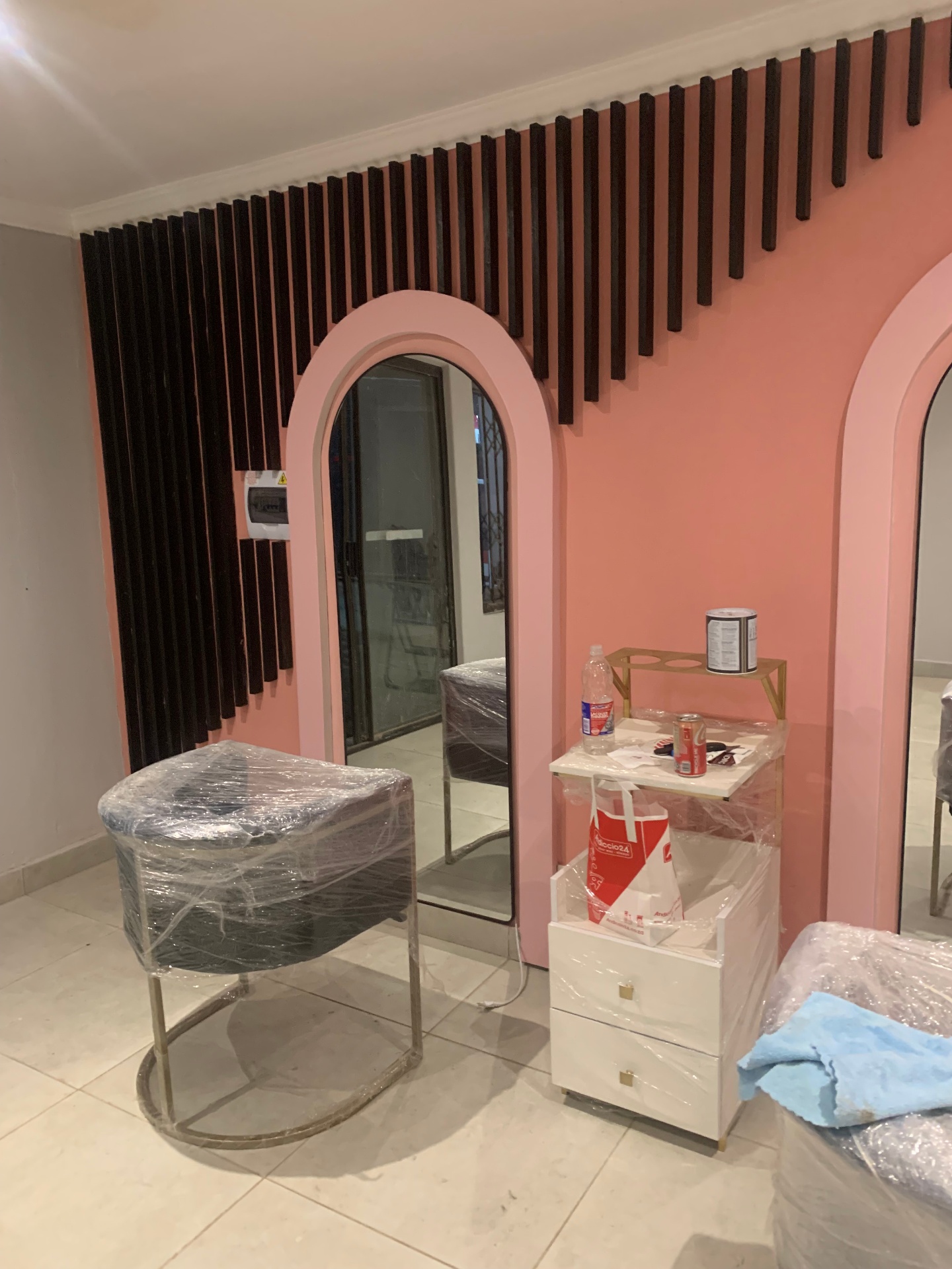 Hair Vine styling stations with arched mirrors